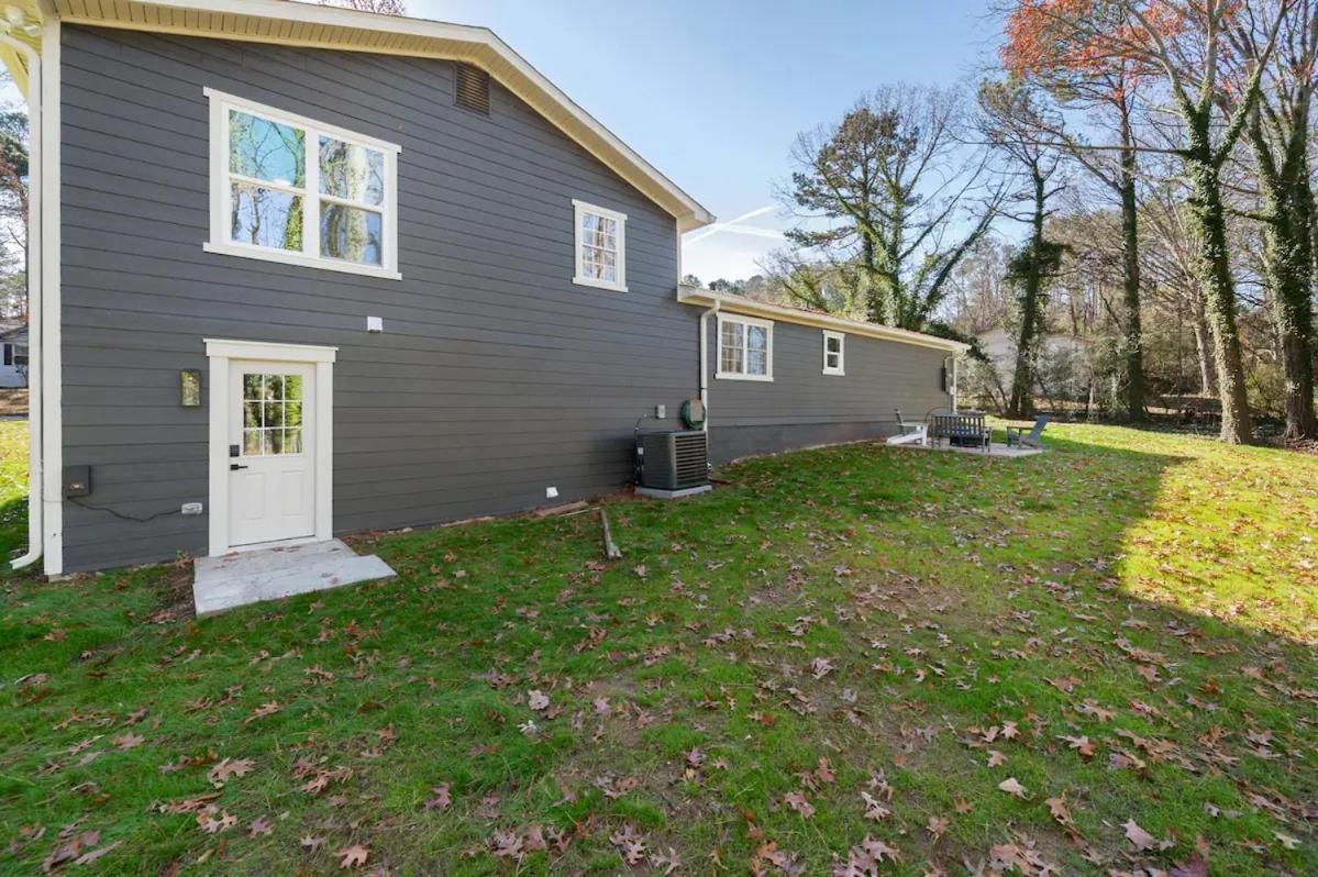Outdoor Projector, Arcade, Fire Pit, 2 Car Garage, 2 Living Rooms Snellville Dış mekan fotoğraf